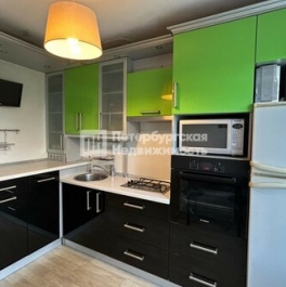 Продажа 1-комн квартиры на вторичном рынке Белградская улица,  д. 16