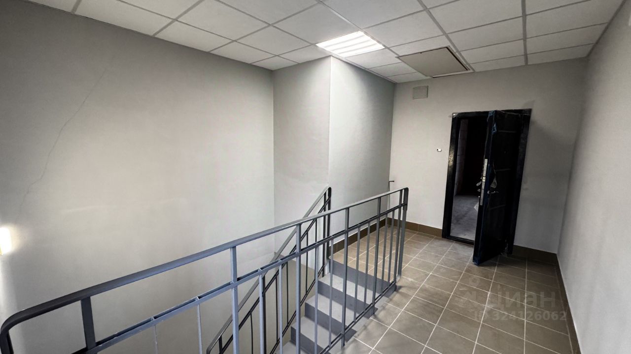 Продажа 3-комн квартиры на вторичном рынке Зеленогорск, улица Мира, 21