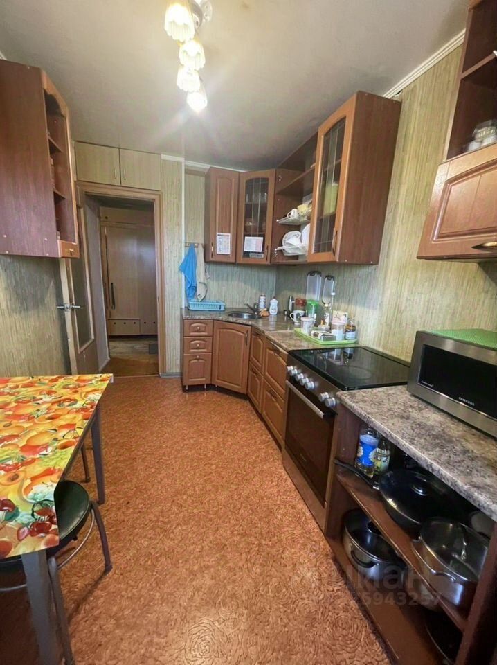 Продажа 3-комн квартиры на вторичном рынке Сосновый Бор г, Красных Фортов ул,  д. 33