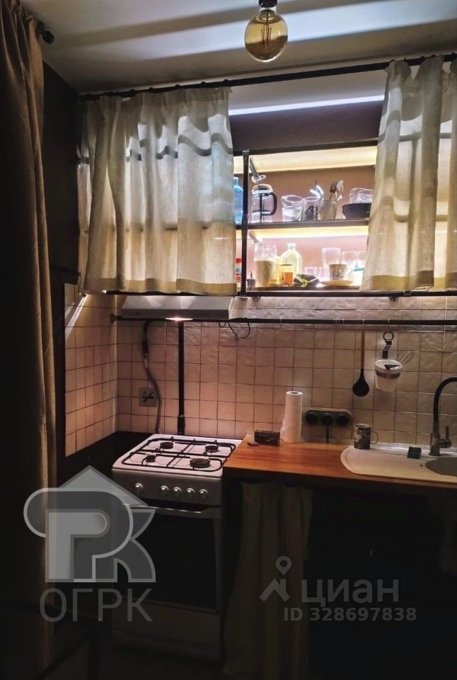 Продажа 2-комн квартиры на вторичном рынке Ташкентская улица, 16К1