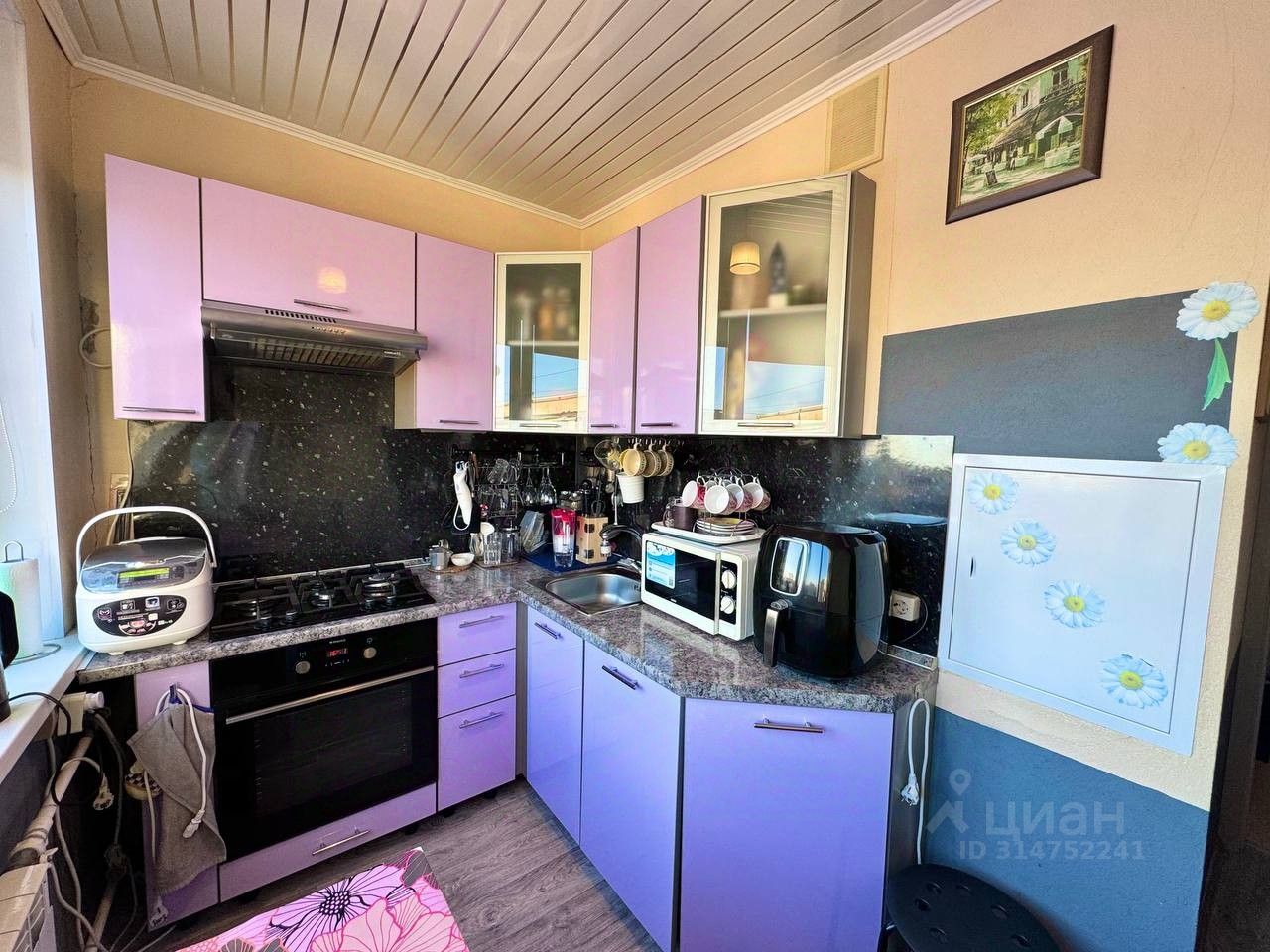 Продажа 3-комн квартиры на вторичном рынке Дунайский проспект, 35К1