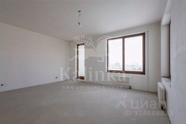 Продажа 4-комн квартиры на вторичном рынке улица Архитектора Власова, 6