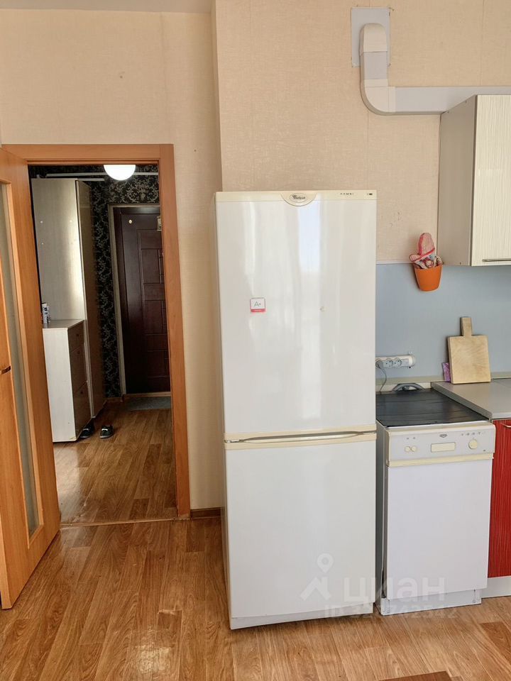 Продажа 1-комн квартиры на вторичном рынке Южный мкр, улица Малиновского, 12/2