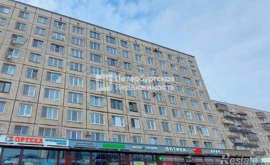 Продажа 2-комн квартиры на вторичном рынке Большевиков пр-кт,  д. 19