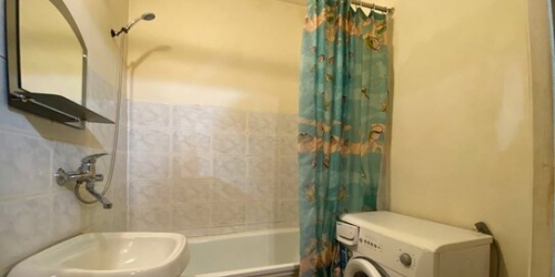 2-комн квартира ул Герасима Курина,  д. 16