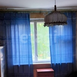Продажа 3-комн квартиры на вторичном рынке Карпатская М. ул,  д. 13