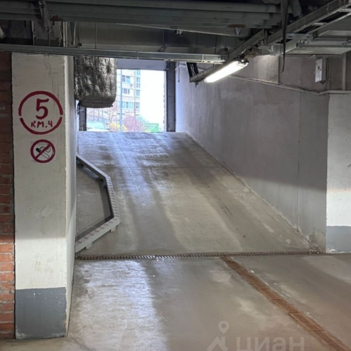 Гараж/парковка Ленинский проспект,  д. 78 к1