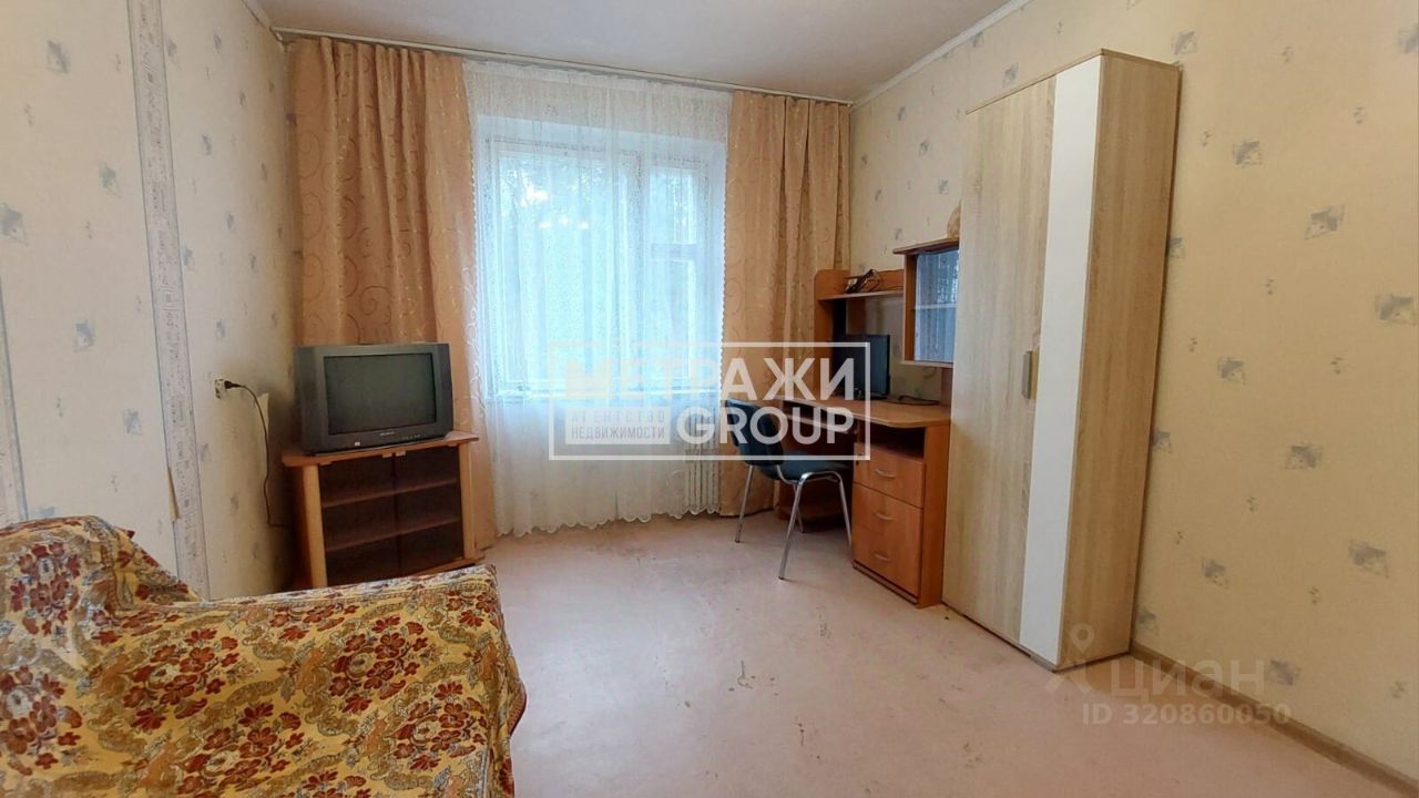 Продажа 2-комн квартиры на вторичном рынке д. Корпуса, улица Заречная,  д. 71