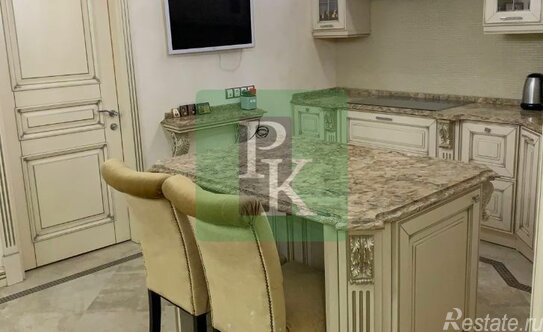 Продажа 4-комн квартиры на вторичном рынке Машиностроения 1-я ул,  д. 10