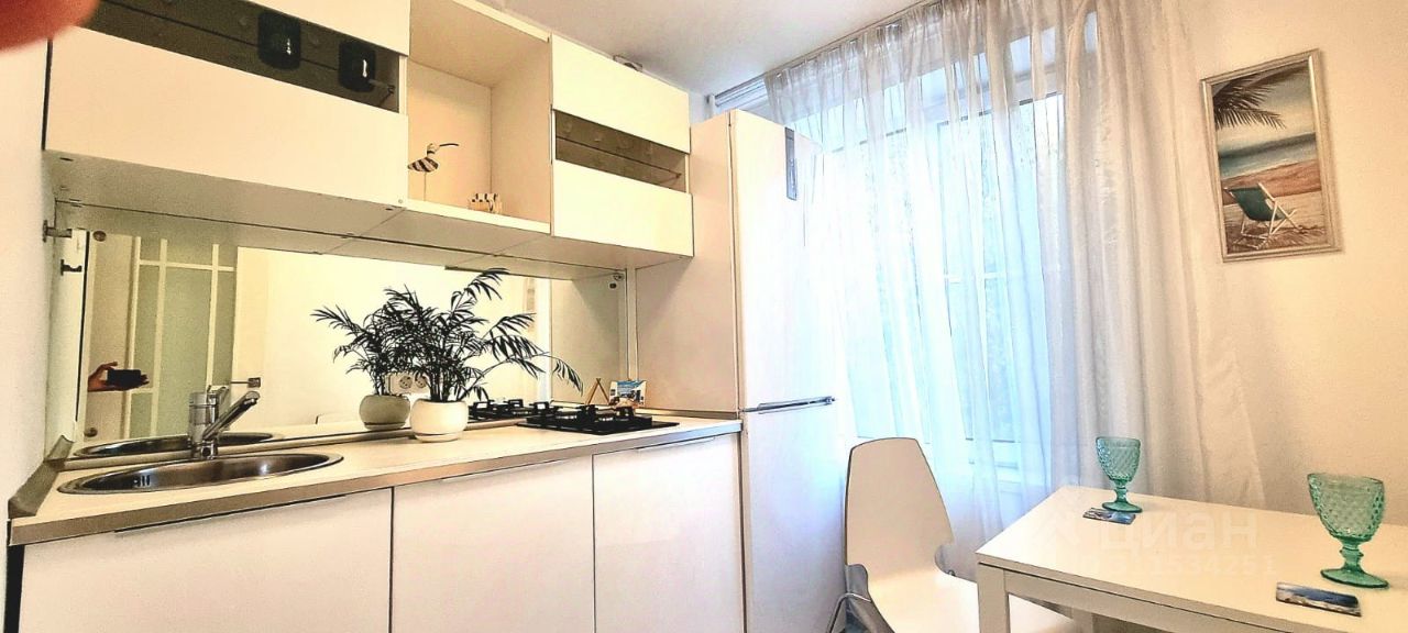 Аренда 2-комн квартиры на вторичном рынке Кропоткинский переулок, 20С1