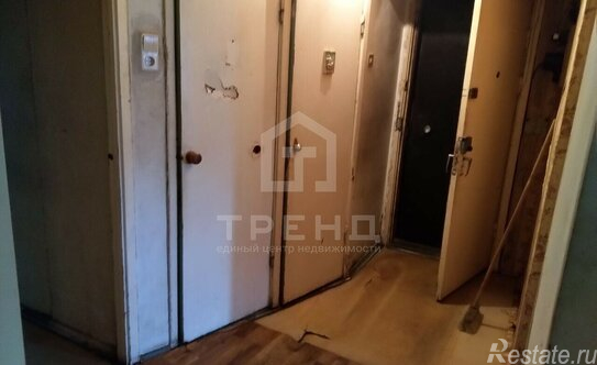 Продажа 3-комн квартиры на вторичном рынке Культуры пр-кт,  д. 11 к2