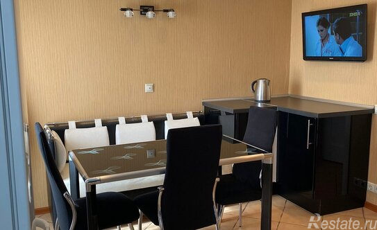 Аренда 3-комн квартиры на вторичном рынке Новокузьминская 4-я ул,  д. 4