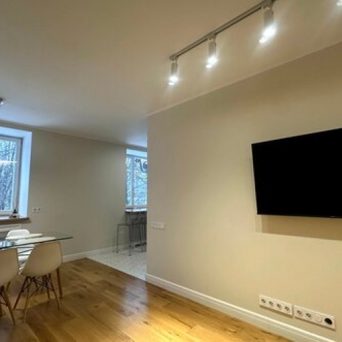 2-комн квартира Нежинская улица