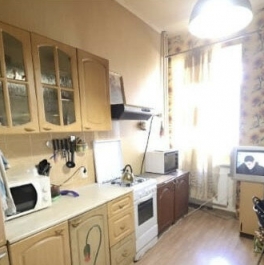 Продажа 3-комн квартиры на вторичном рынке Верейская улица,  д. 47