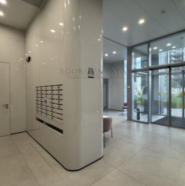 Продажа 4-комн квартиры на вторичном рынке улица Василия Ланового,  д. 5