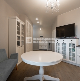 Продажа 2-комн квартиры на вторичном рынке поселок Шушары, поселок Шушары, Вилеровский пер, д 6