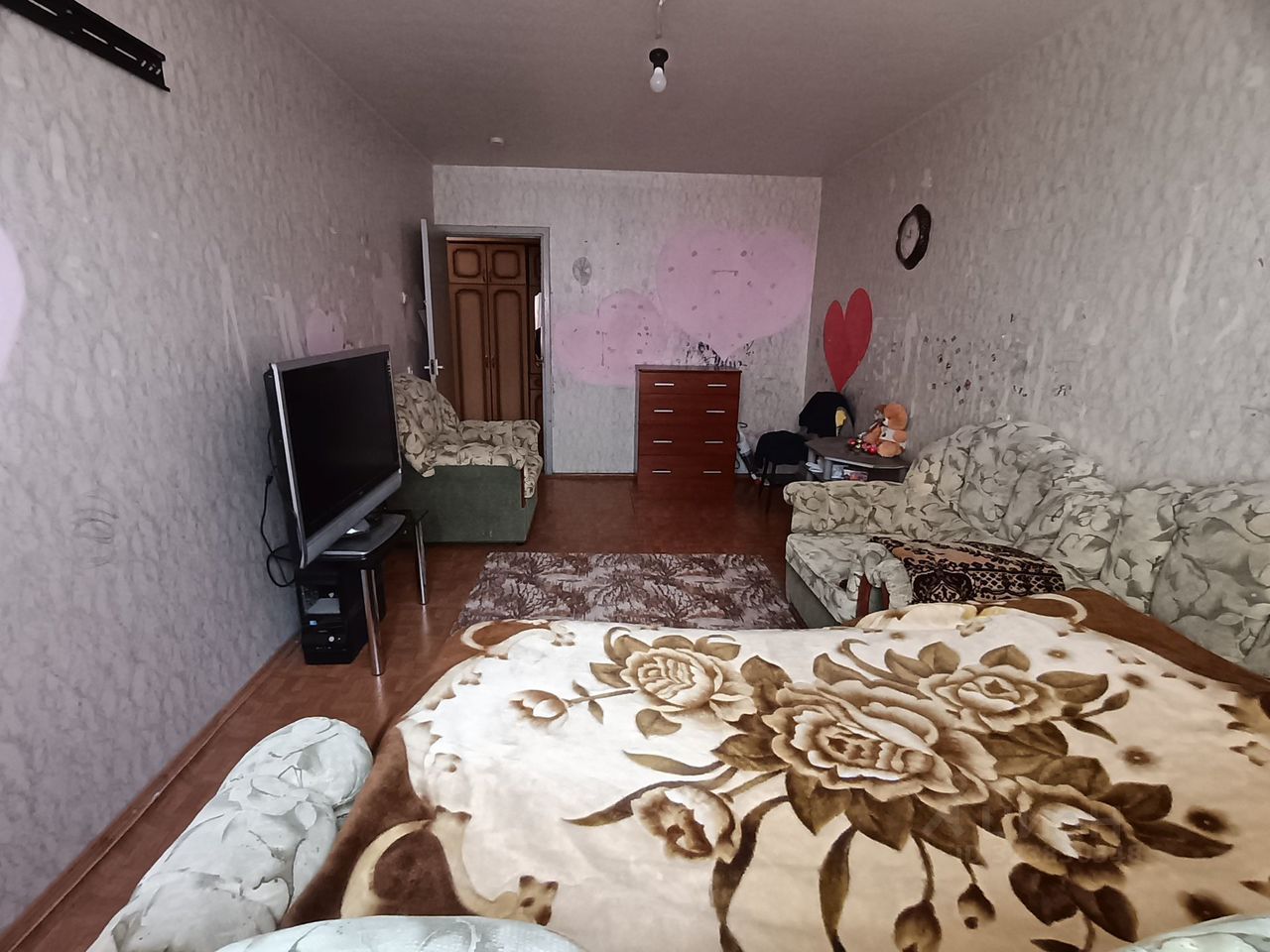 Продажа 3-комн квартиры на вторичном рынке 1-й мкр, Имени Свердлова пгт, 9