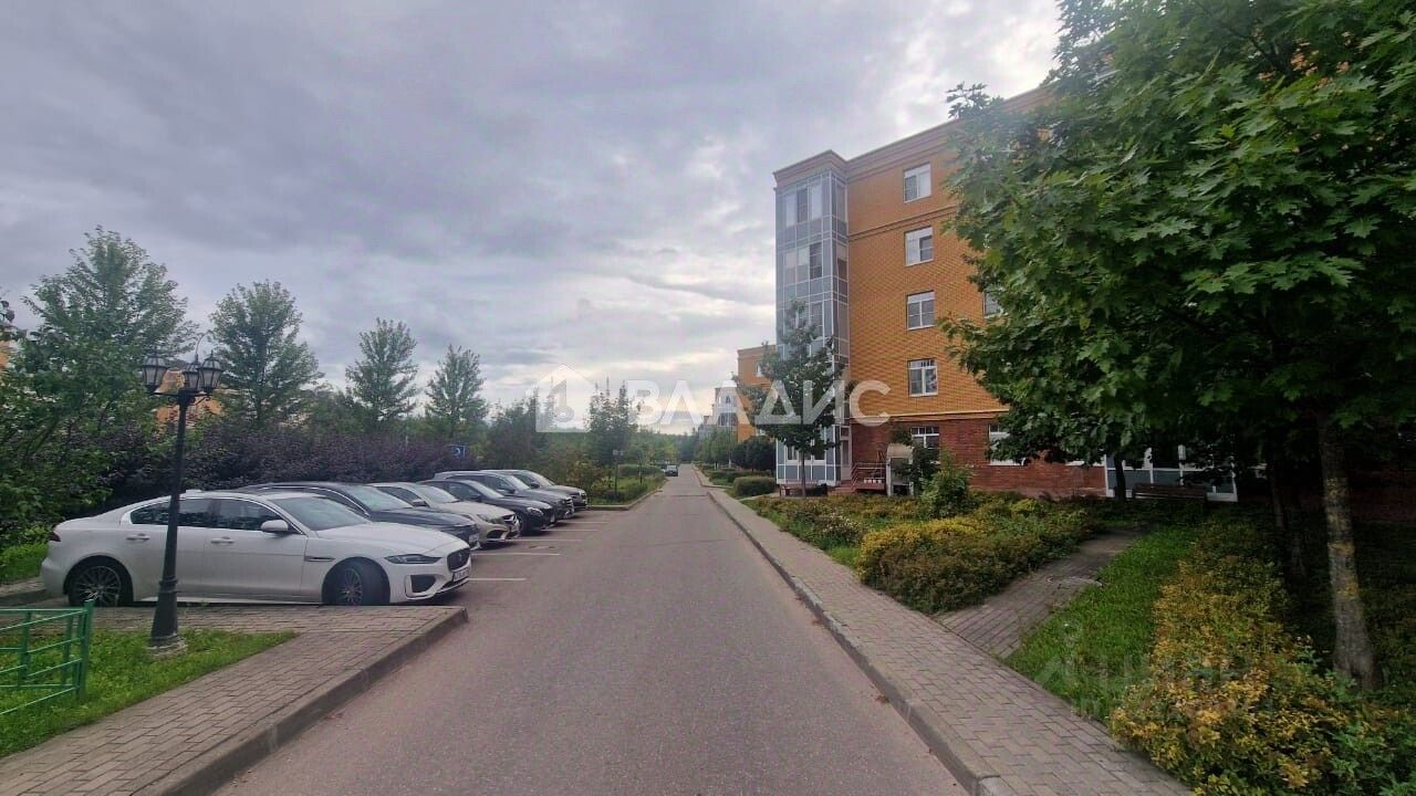 Аренда 3-комн квартиры на вторичном рынке Заречье пгт, улица Тихая, 26к4