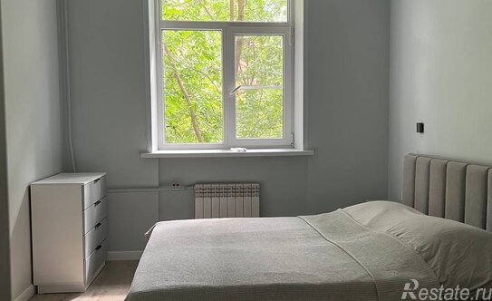 Продажа 2-комн квартиры на вторичном рынке улица Кедрова