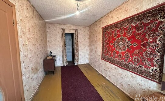 Продажа 2-комн квартиры на вторичном рынке Фосфоритный, Школьная улица,  д. 7