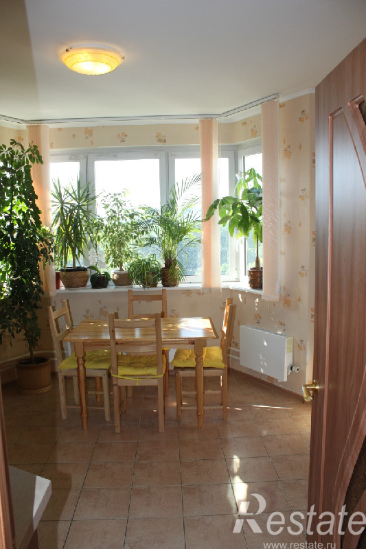 Продажа 3-комн квартиры на вторичном рынке Красногорск г, Зверева ул ,  д. 8