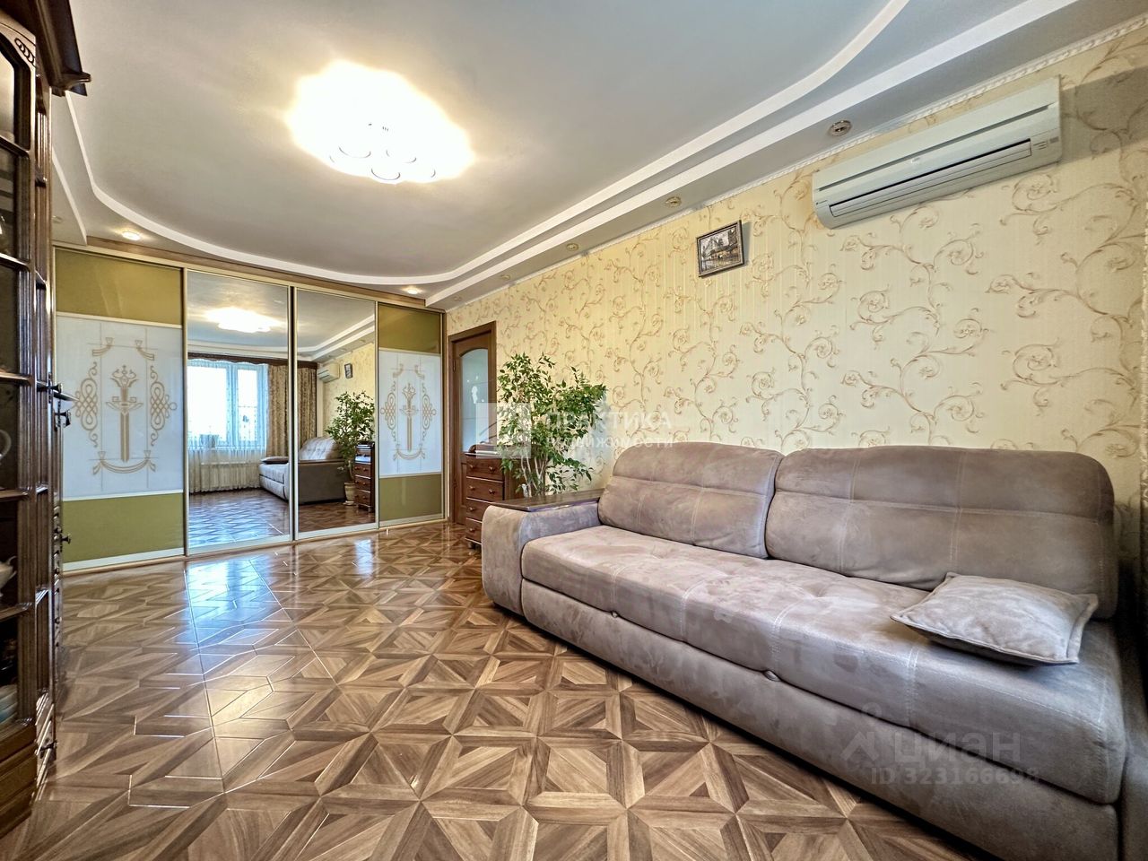 Продажа 3-комн квартиры на вторичном рынке Реутовская улица, 14