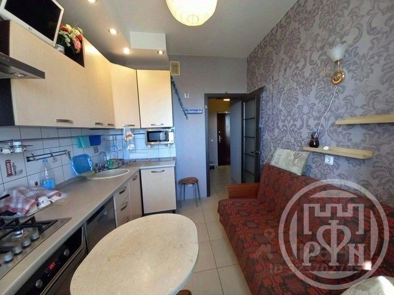 Продажа 1-комн квартиры на вторичном рынке Шлиссельбург, Луговая улица, 4к2