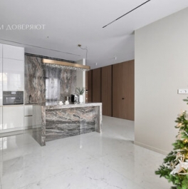 Продажа 2-комн квартиры на вторичном рынке ул Эсперова,  д. 10