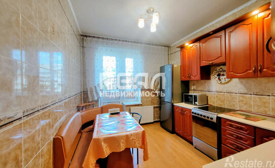 Продажа 2-комн квартиры на вторичном рынке Светлановский пр-кт,  д. 103