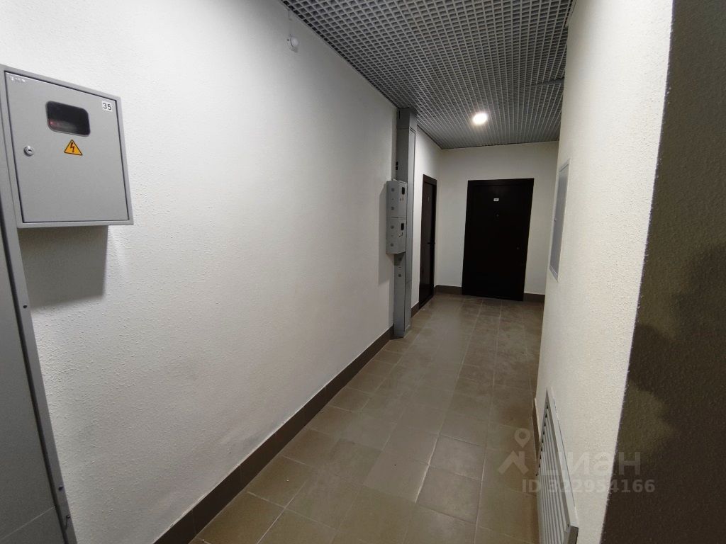 Продажа 2-комн квартиры на вторичном рынке улица Малыгина, 12А