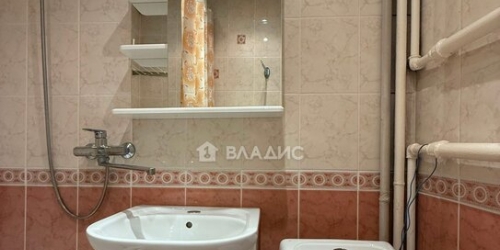 2-комн квартира ул Нагорная,  д. 39,  к. 4