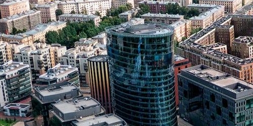 3-комн квартира Малоохтинский проспект, 68