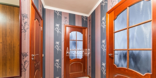 2-комн квартира Рихарда Зорге ул. ,  д. 4,  к. 1