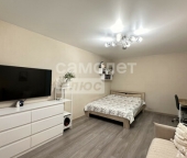 Продать Квартиры вторичка Московский г, Бианки ул  13 