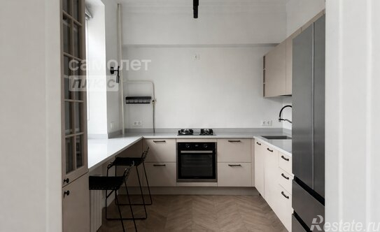 Продажа 3-комн квартиры на вторичном рынке Профсоюзная ул