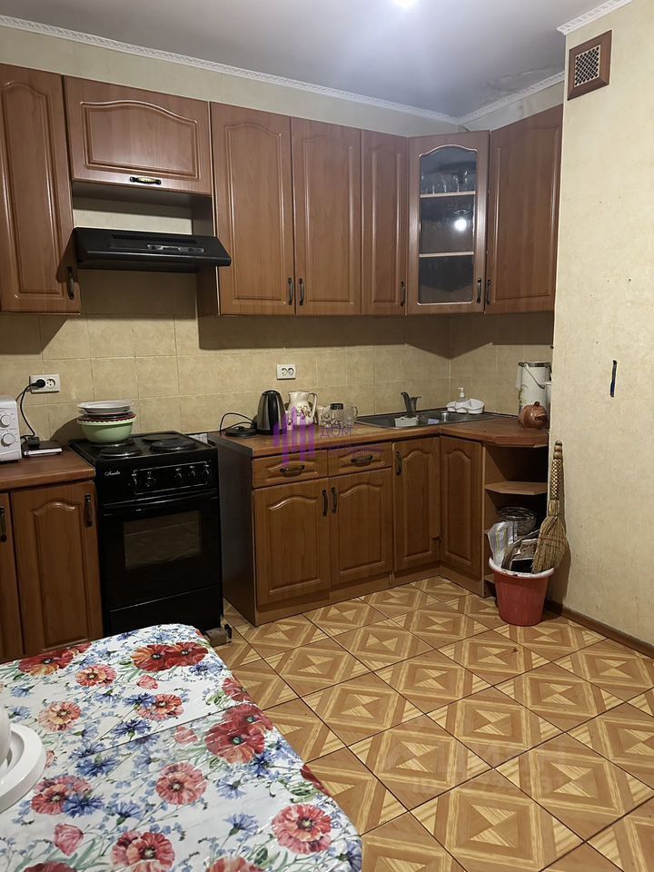 Продажа 3-комн квартиры на вторичном рынке улица Академика Анохина, 38К4