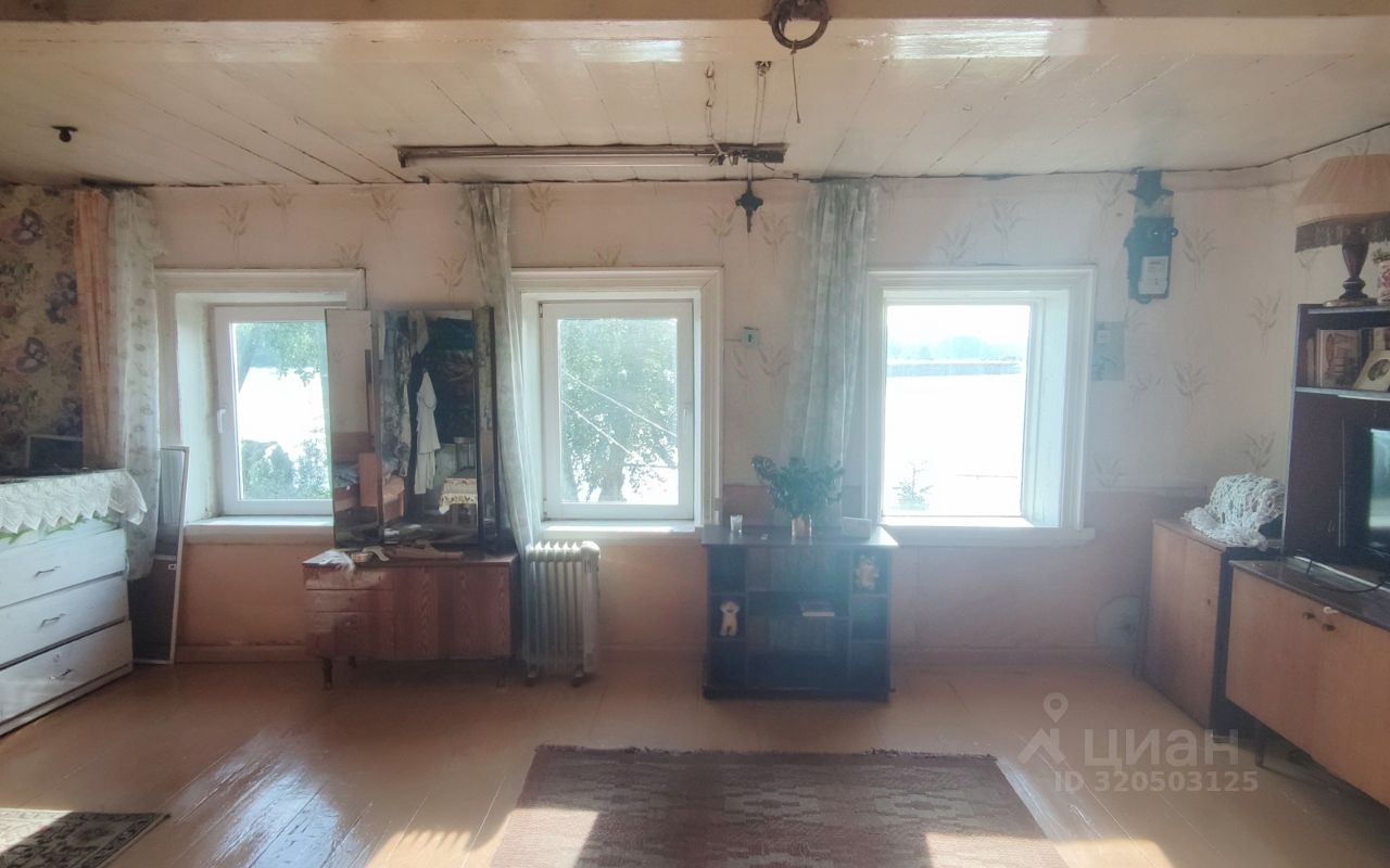 Продажа дома Важины городской поселок, улица Пристанская, 8