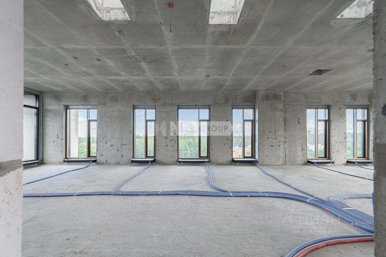 Продажа 6-комн квартиры на вторичном рынке Мосфильмовская улица, 1к6
