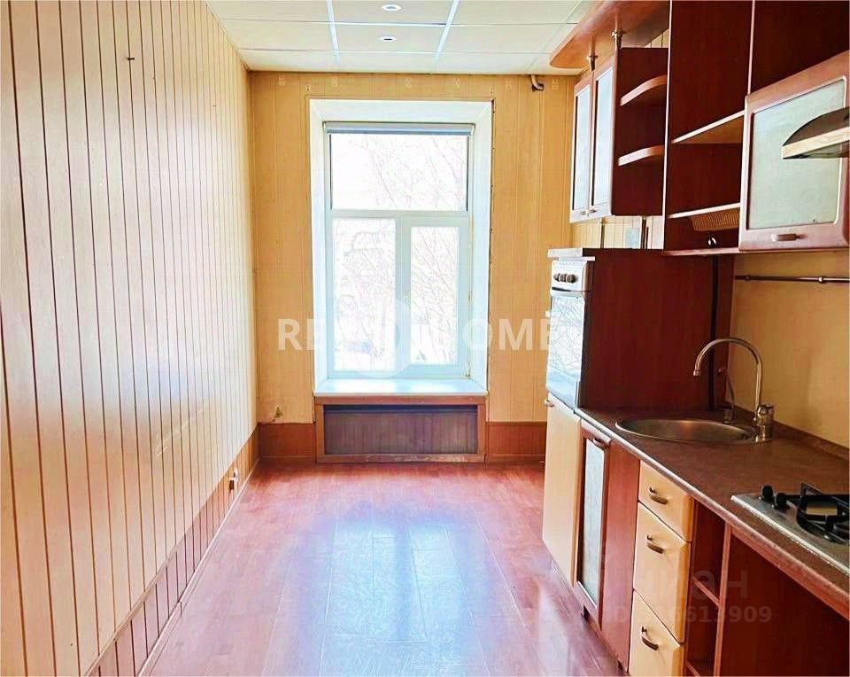 Продажа 2-комн квартиры на вторичном рынке Гороховая улица, 57