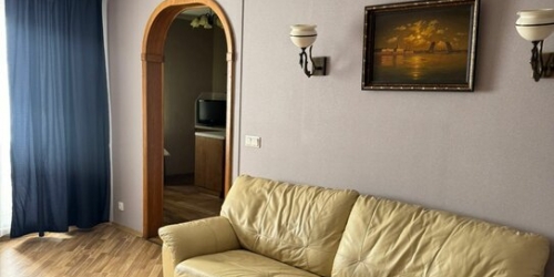 5-комн квартира улица Бурцева,  д. 2