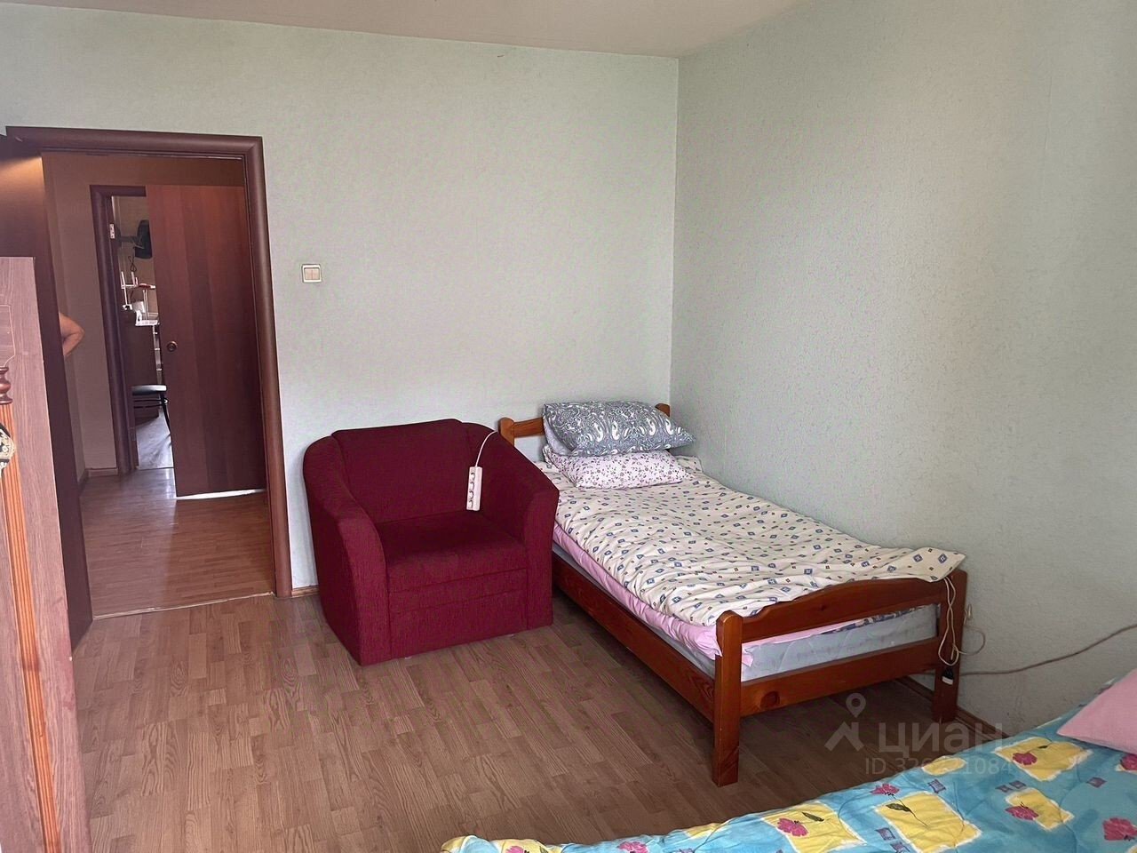 Продажа 3-комн квартиры на вторичном рынке Западный мкр, улица Рабочая,  д. 46