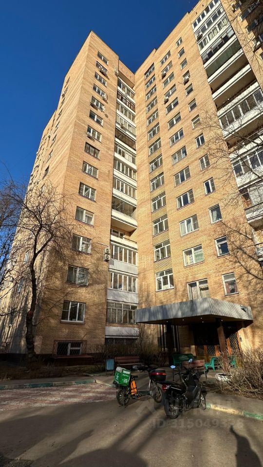 Продажа 3-комн квартиры на вторичном рынке Молодогвардейская улица, 6