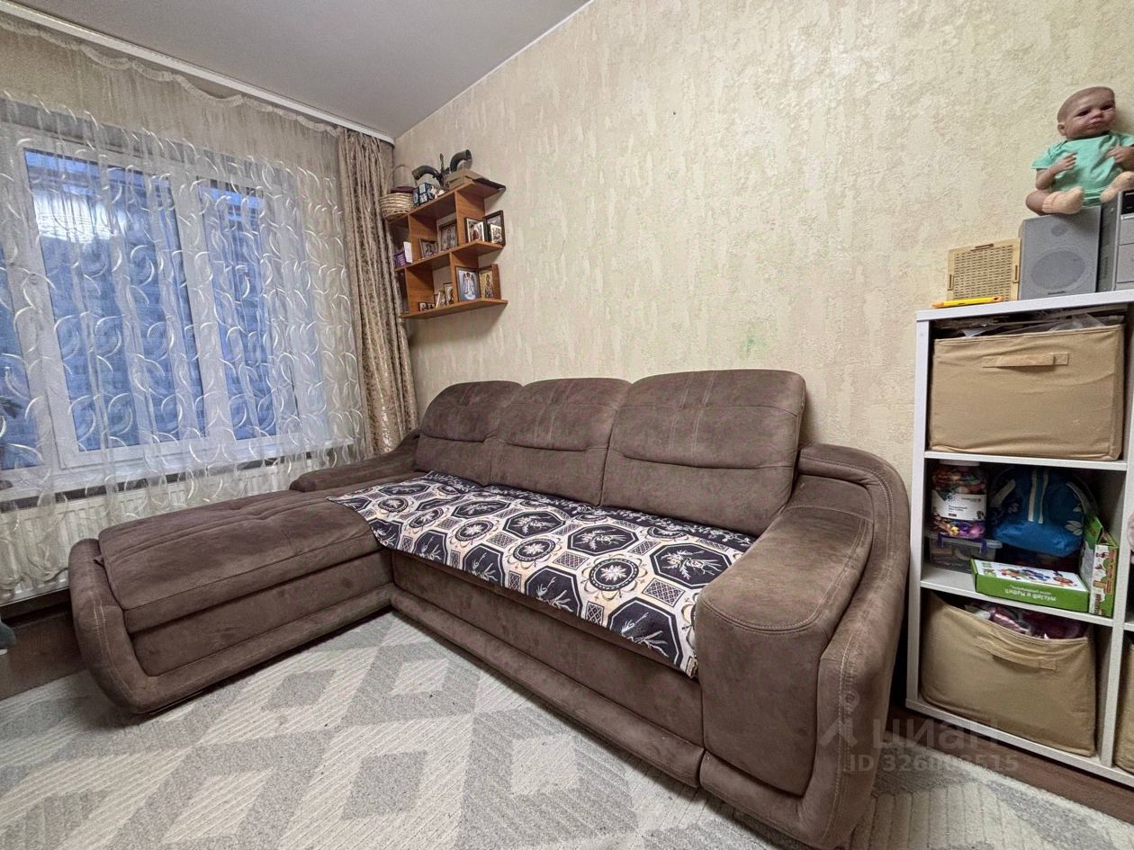 Продажа 2-комн квартиры на вторичном рынке Мурино, улица Шувалова, 1