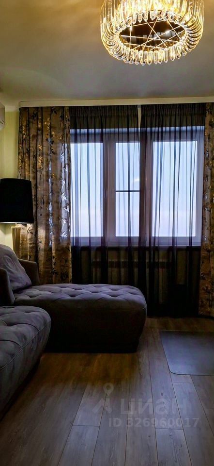 Продажа 2-комн квартиры на вторичном рынке Свободный проспект, 25/27