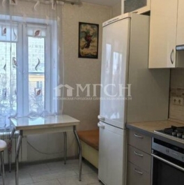 Продажа 3-комн квартиры на вторичном рынке улица Клары Цеткин,  д. 5