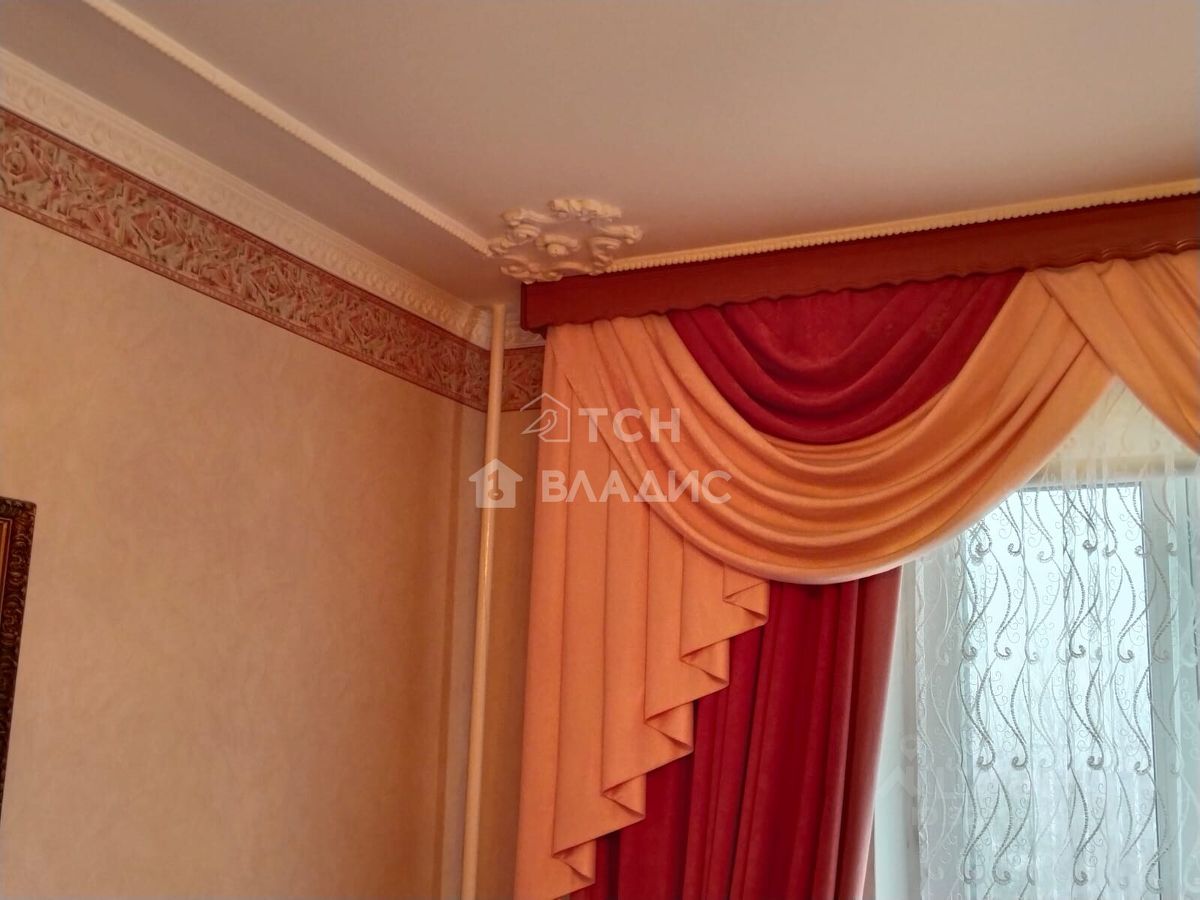 Продажа 3-комн квартиры на вторичном рынке Кировоградская улица, 2