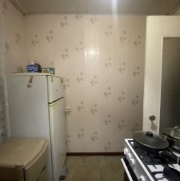 Продажа 2-комн квартиры на вторичном рынке Ломоносов г., Швейцарская ул. ,  д. 9
