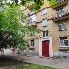 Продажа 2-комн квартиры на вторичном рынке улица Бабушкина