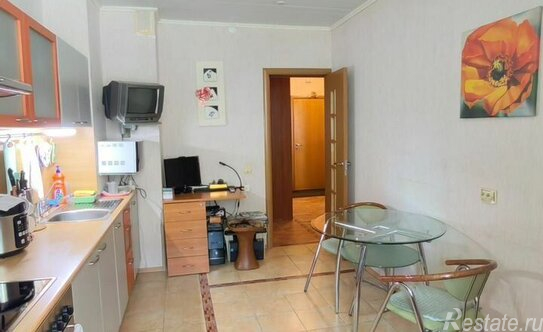 Продажа 1-комн квартиры на вторичном рынке ул Манчестерская,  д. 10,  к. 2