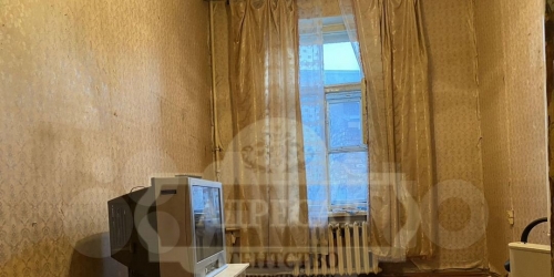 6-комн квартира Английский пр-кт,  д. 31